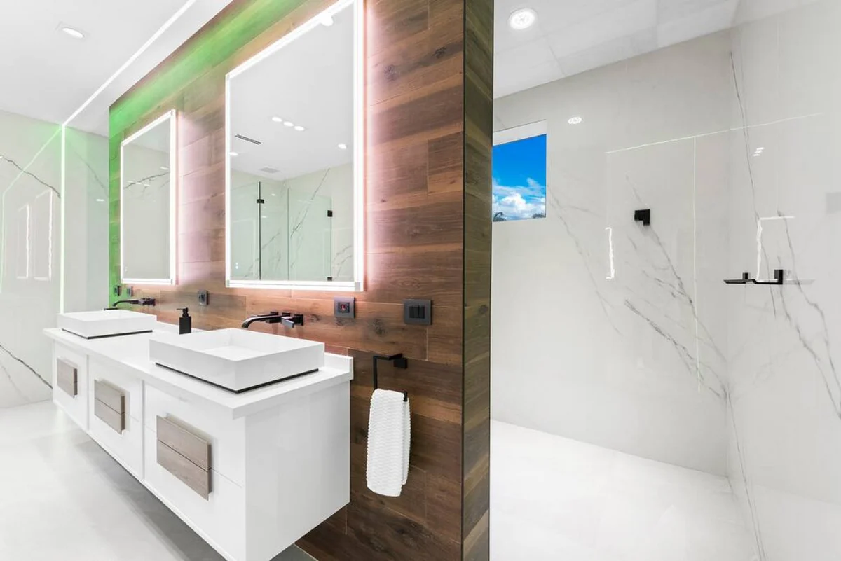 New Modern Estate, Pool / Jacuzzi / GYM / Media Room #107