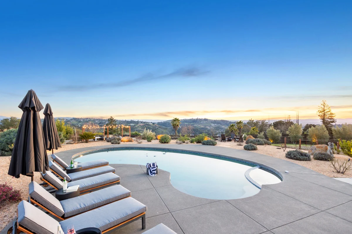 Sunset Ridge | Luxury Wine Country Retreat #82