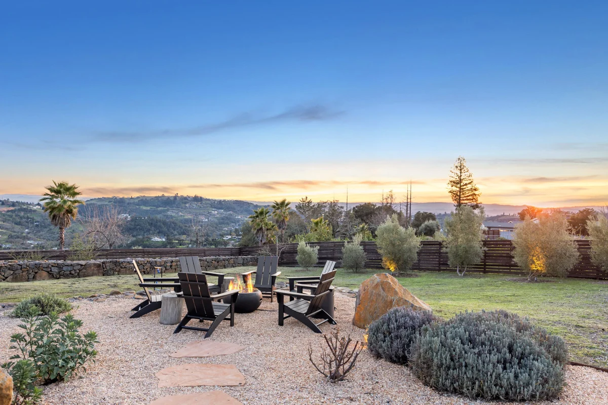 Sunset Ridge | Luxury Wine Country Retreat #60