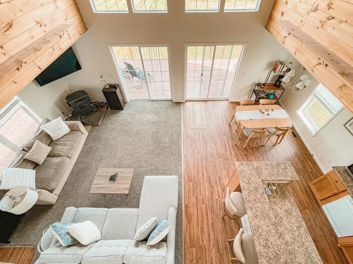 Cozy Catskills • Panoramic Views & Year-Round Fun #95