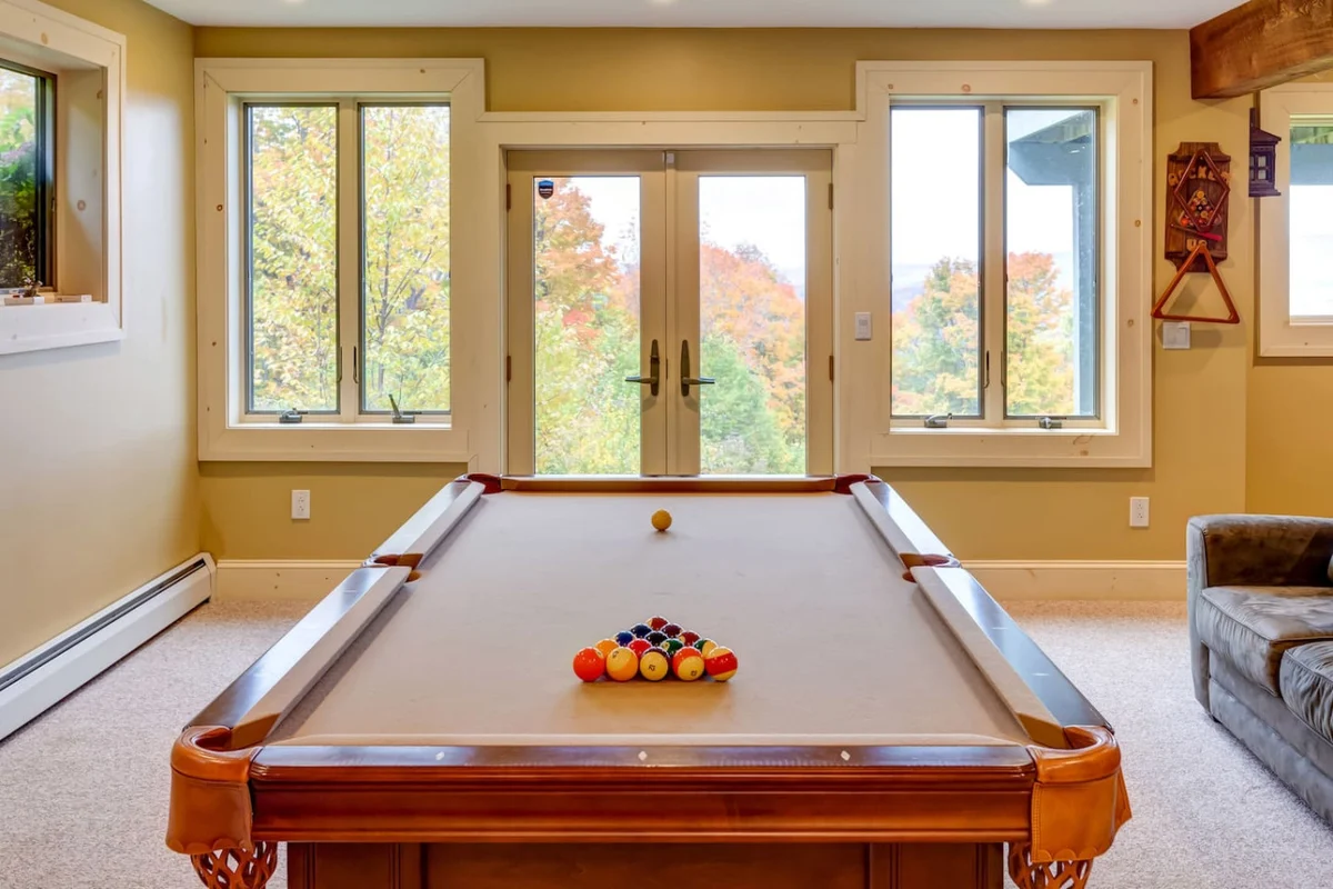 Stars, Sky & Mountain Views • Modern Upstate Stay #52
