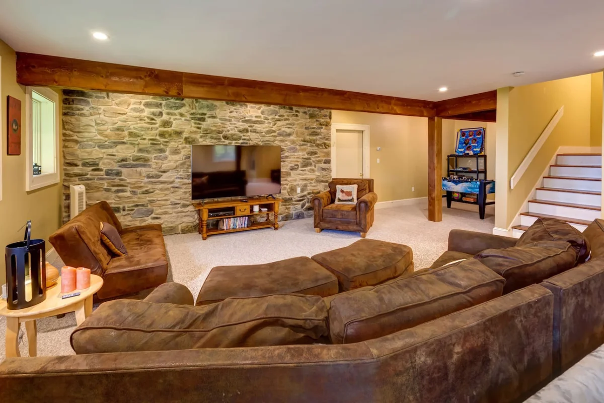 Stars, Sky & Mountain Views • Modern Upstate Stay #75