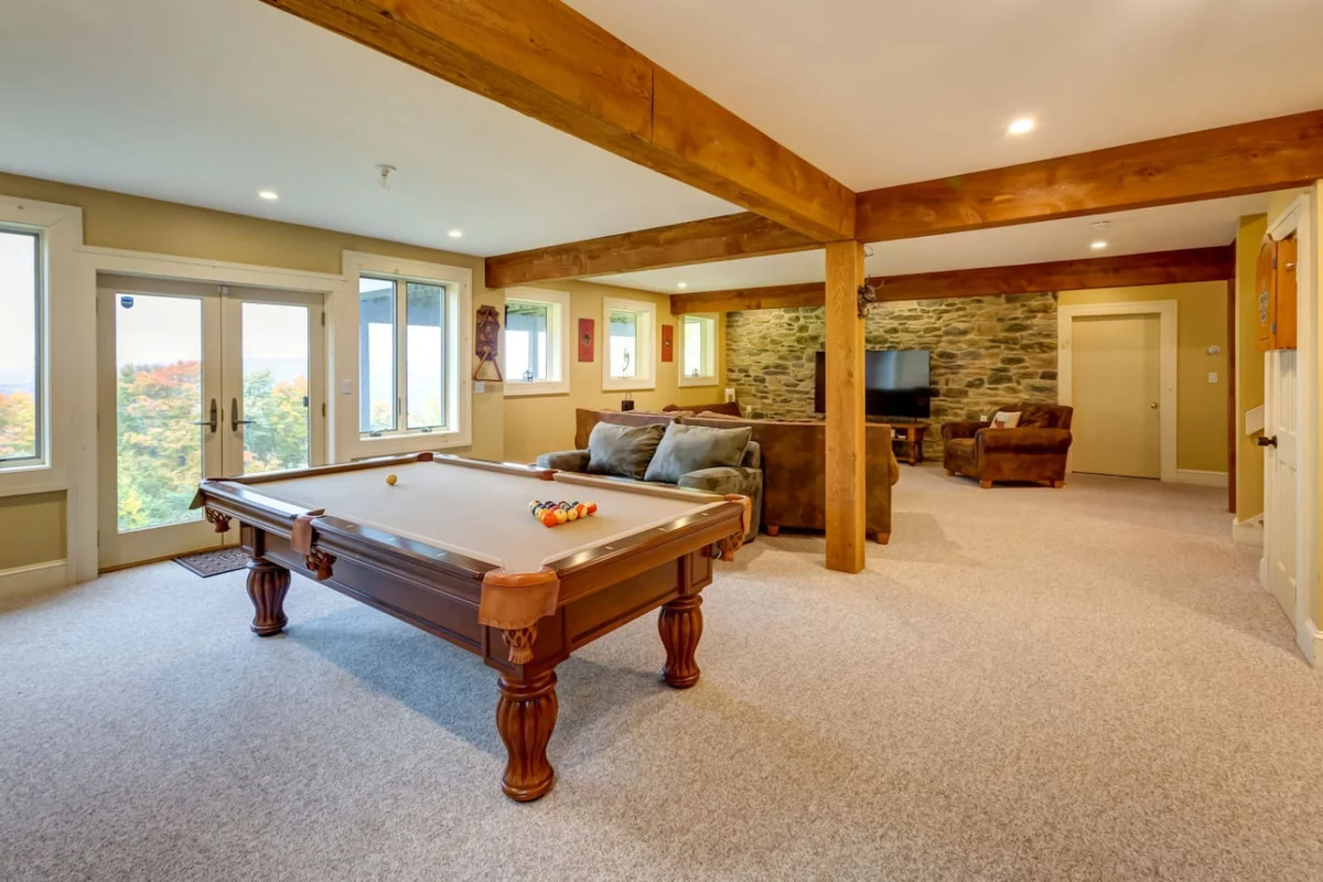 Stars, Sky & Mountain Views • Modern Upstate Stay #97