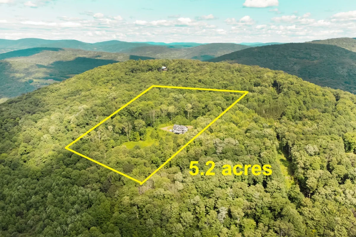 Stars, Sky & Mountain Views • Modern Upstate Stay #89