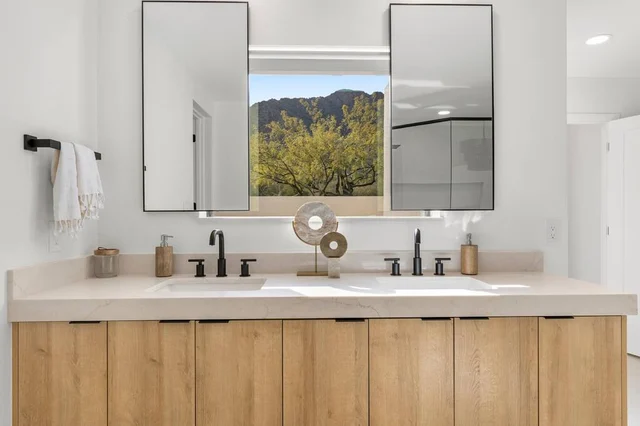 Wander Paradise Valley Vista #65