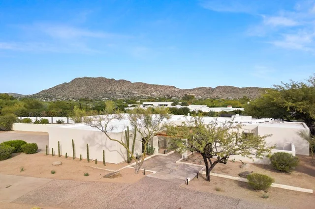 Wander Paradise Valley Vista #50