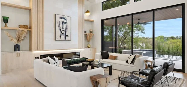 Wander Austin Oakhaven #117