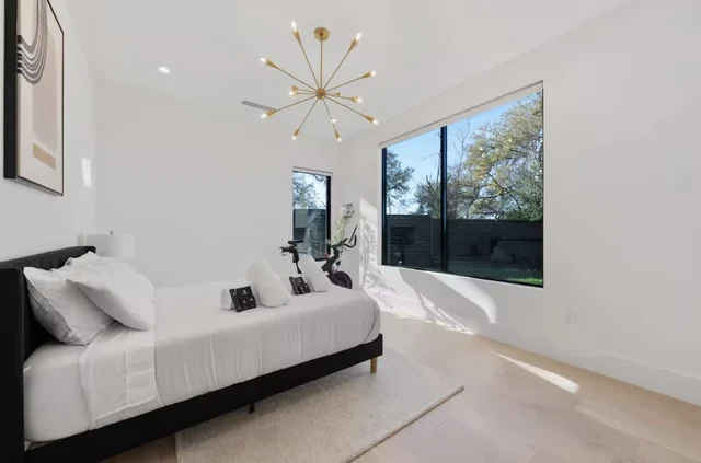 Wander Austin Oakhaven #164