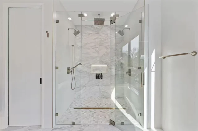 Wander Austin Oakhaven #166