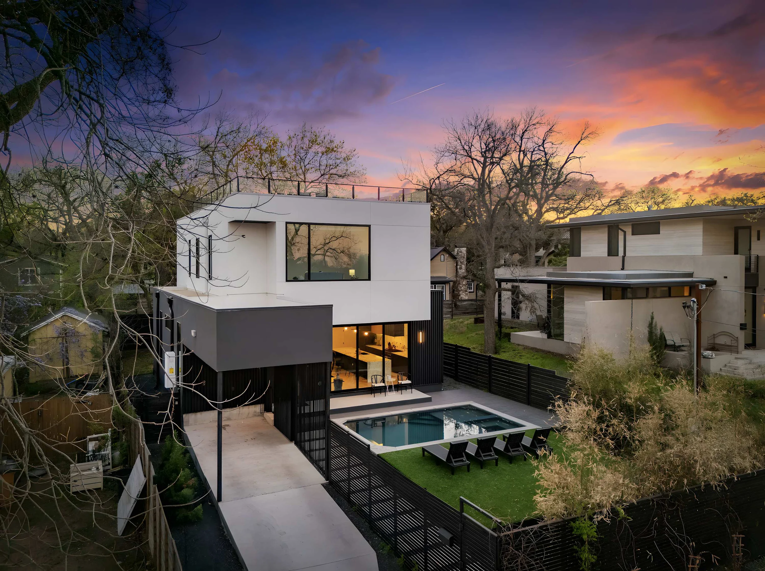 Wander Austin Arbor #84