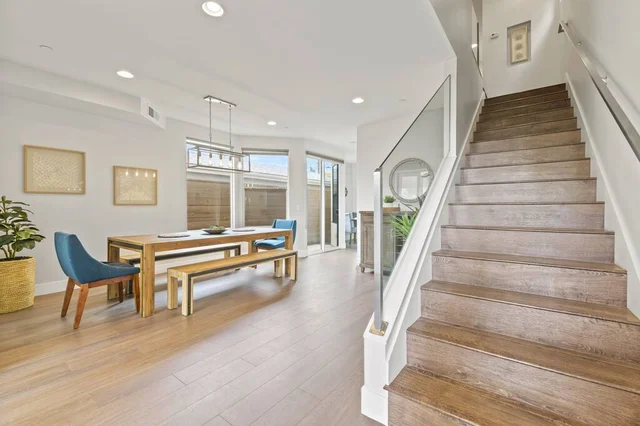 1328 Thomas Ave V2 #50