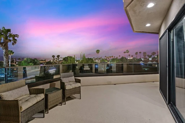 1328 Thomas Ave V2 #30