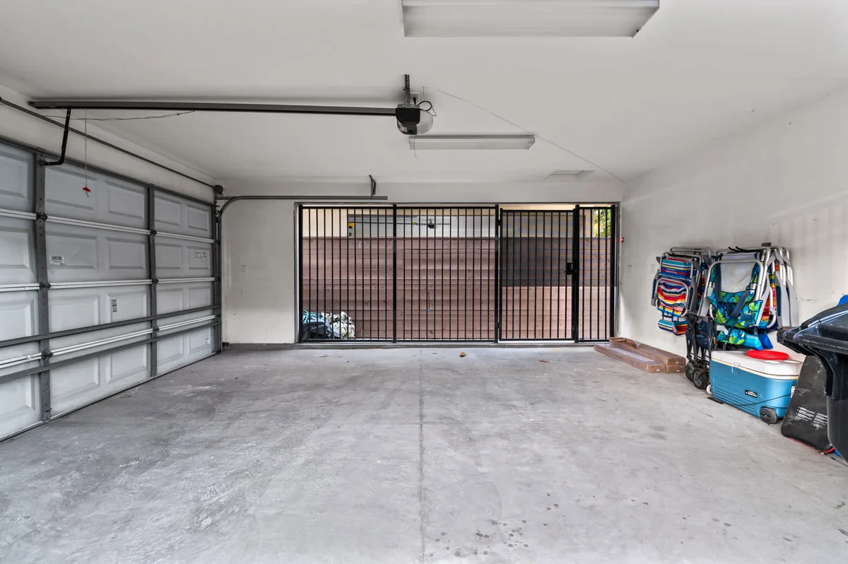 1328 Thomas Ave V2 #12