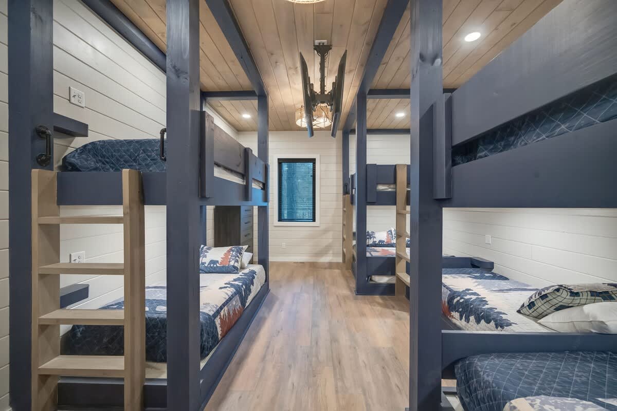 Wander Pigeon Stone #270