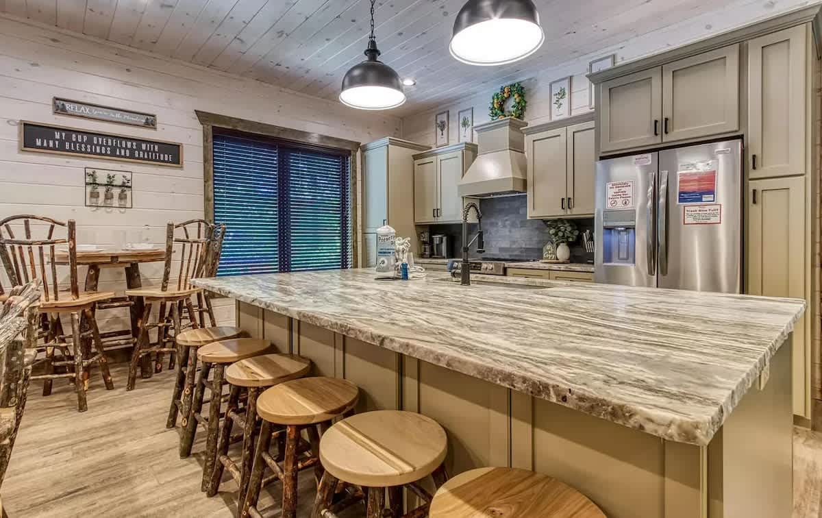 Wander Pigeon Ridge #150