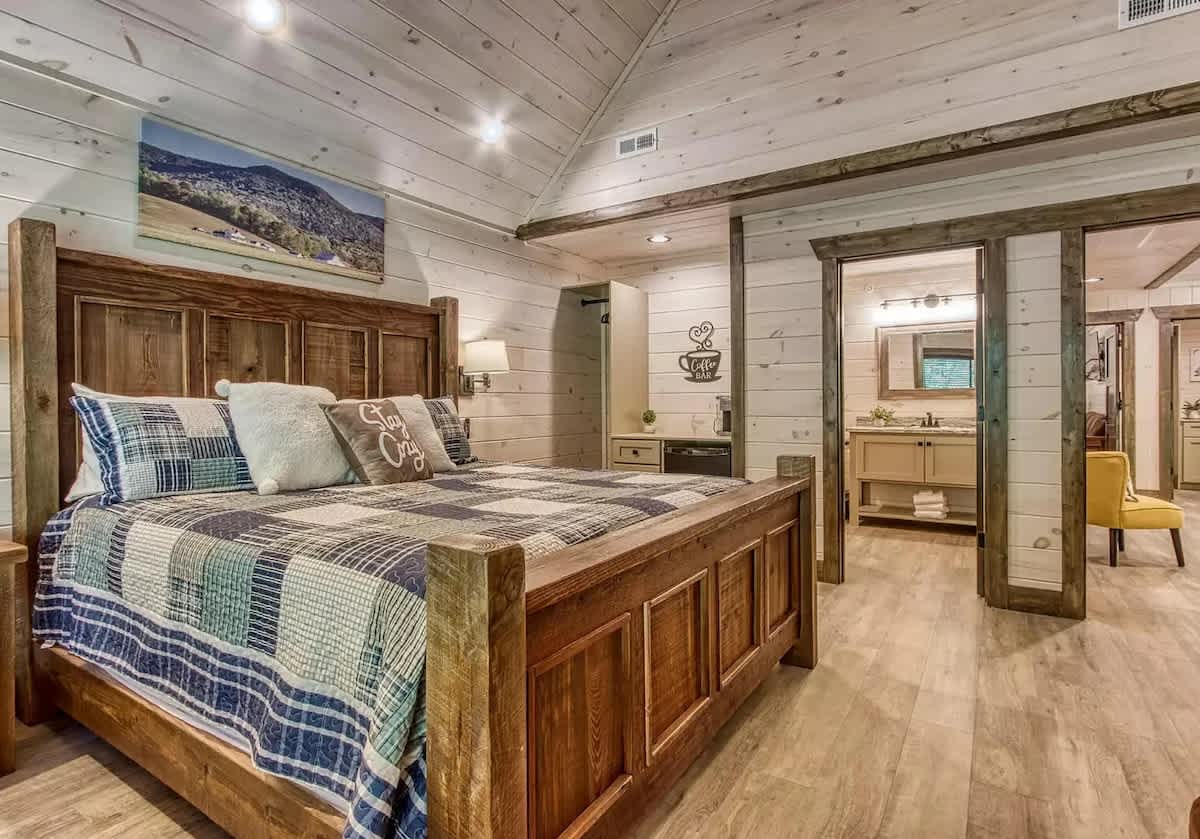 Wander Pigeon Ridge #166