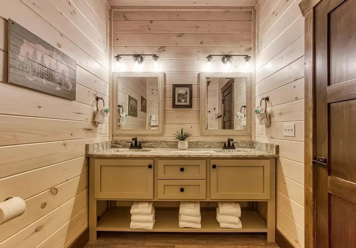 Wander Pigeon Ridge #168