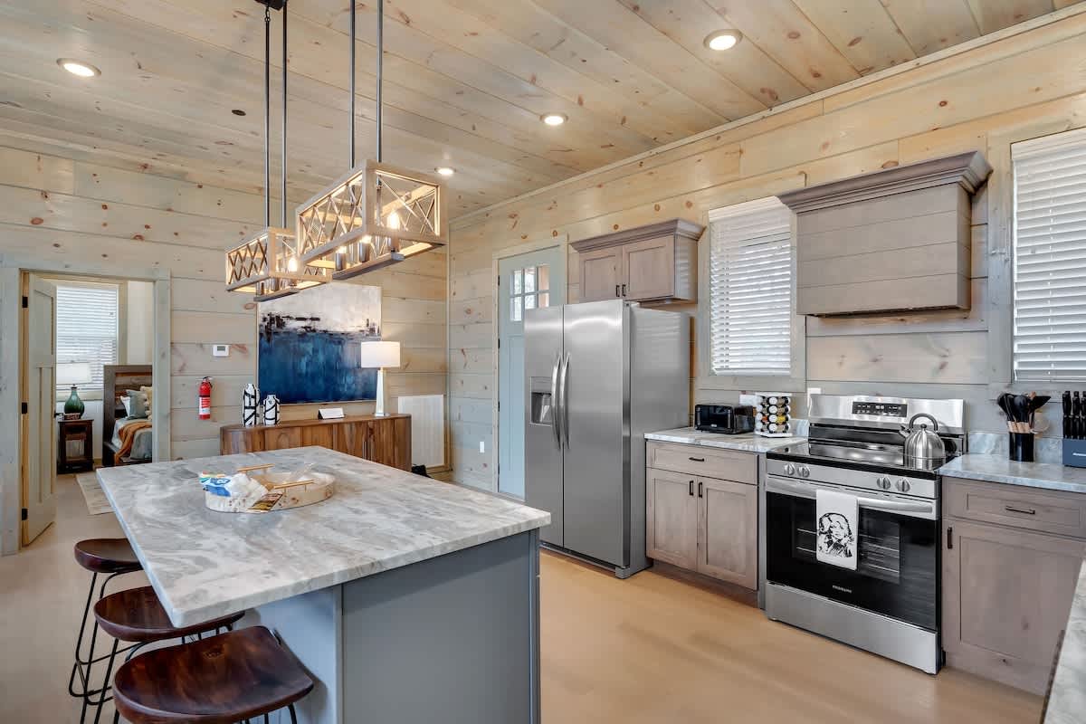 Wander Sevierville Haven #136