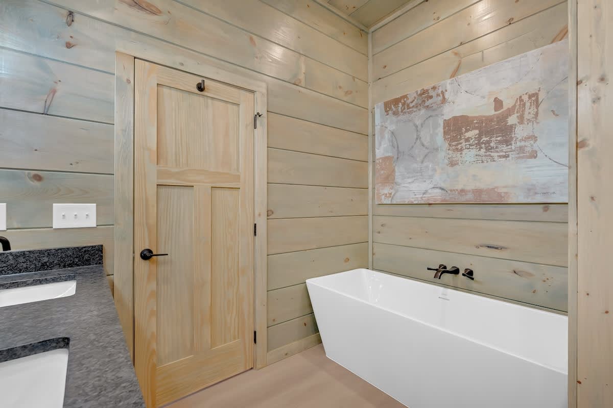 Wander Sevierville Haven #126