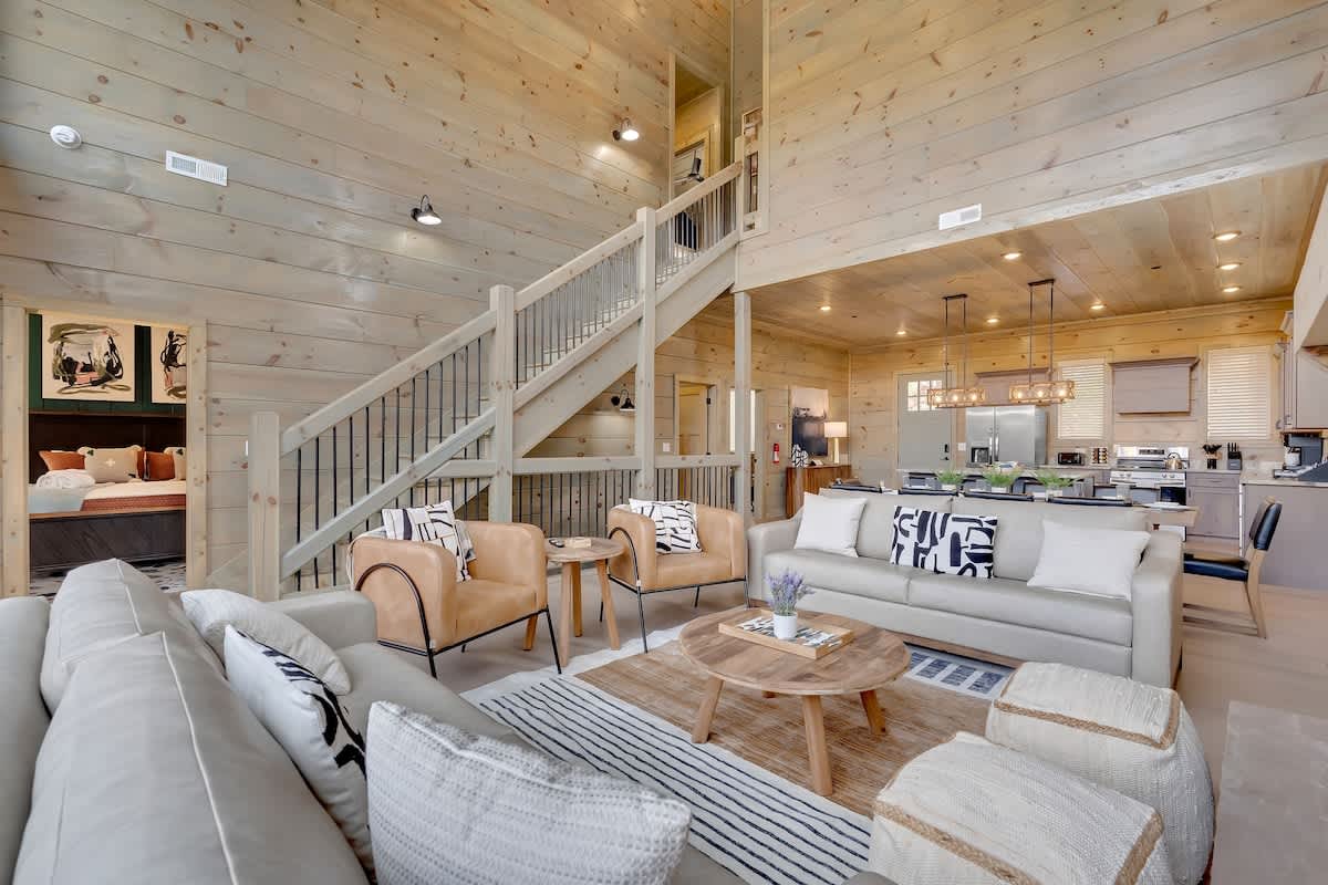 Wander Sevierville Haven #143