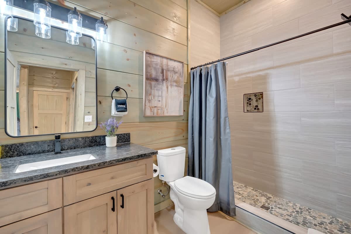 Wander Sevierville Haven #135