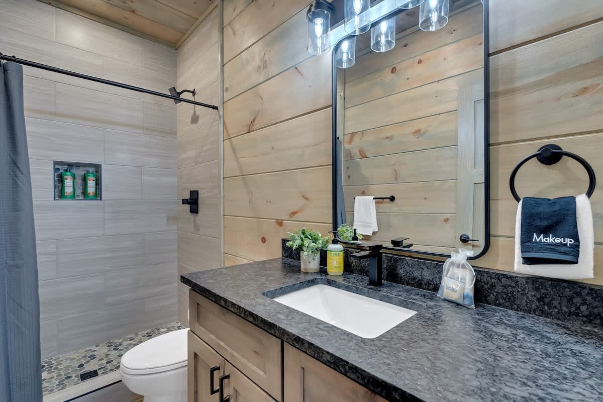 Wander Sevierville Haven #154