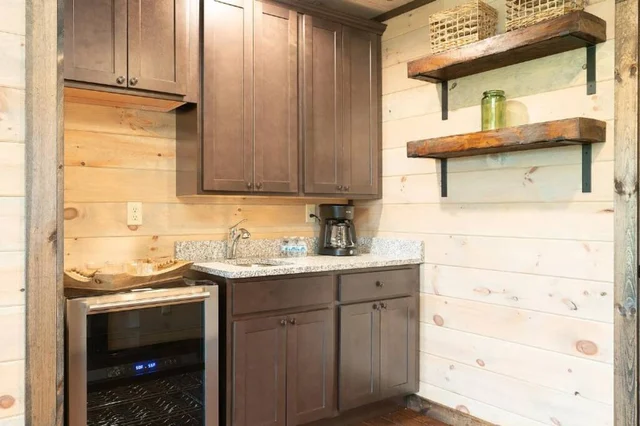 Wander Gatlinburg Creek #190