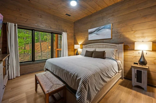 Wander Sevierville Ridge #99