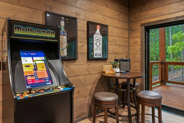 Wander Sevierville Ridge #98