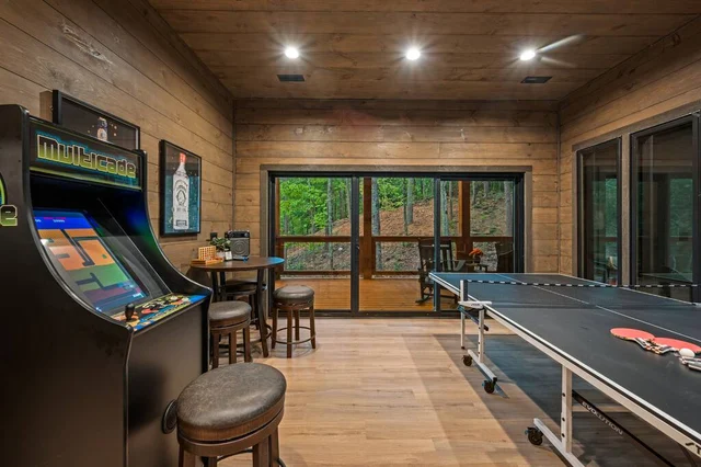 Wander Sevierville Ridge #95