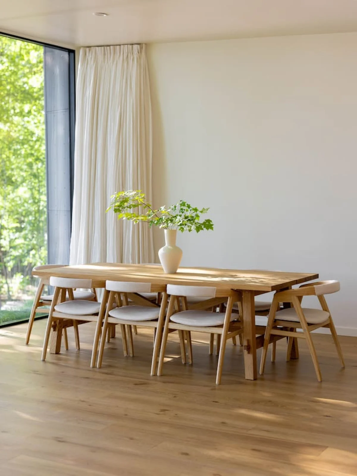 Designer's Glass Waterfront Lakehouse #67