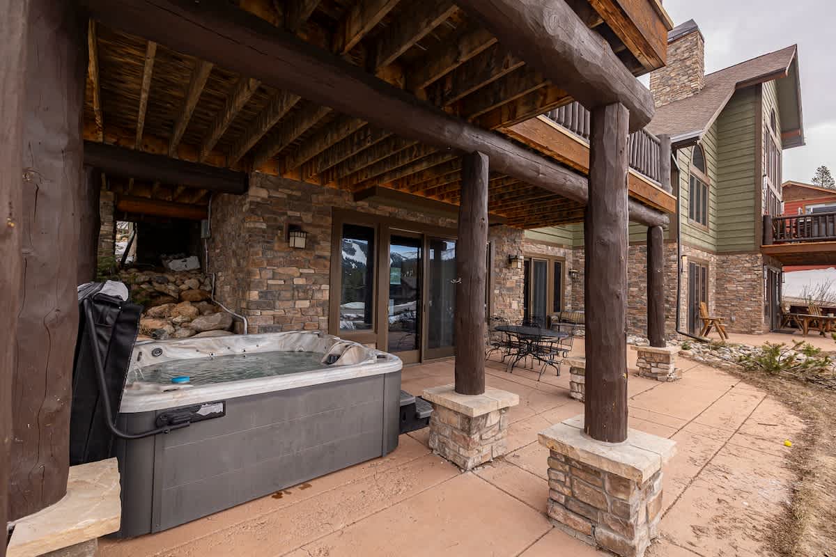 Wander Winter Park Majesty #150