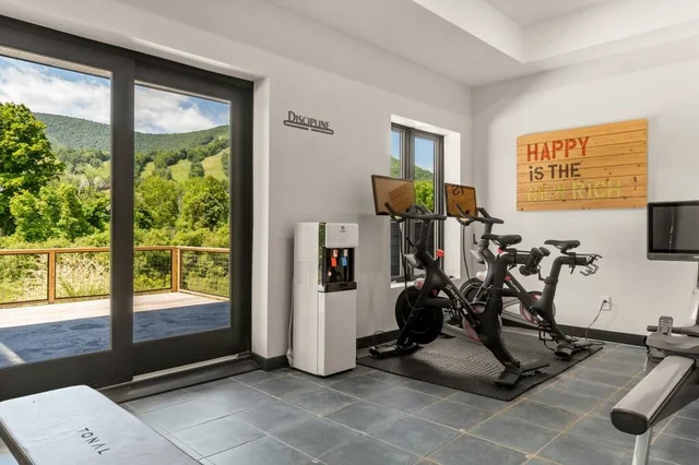 Wander Hunter Mountain Vista #53