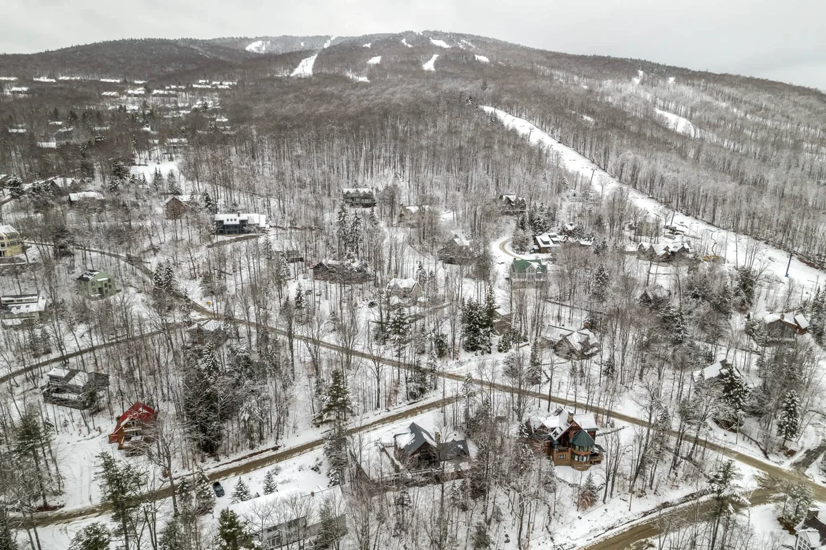 Wander Okemo Chalet #32