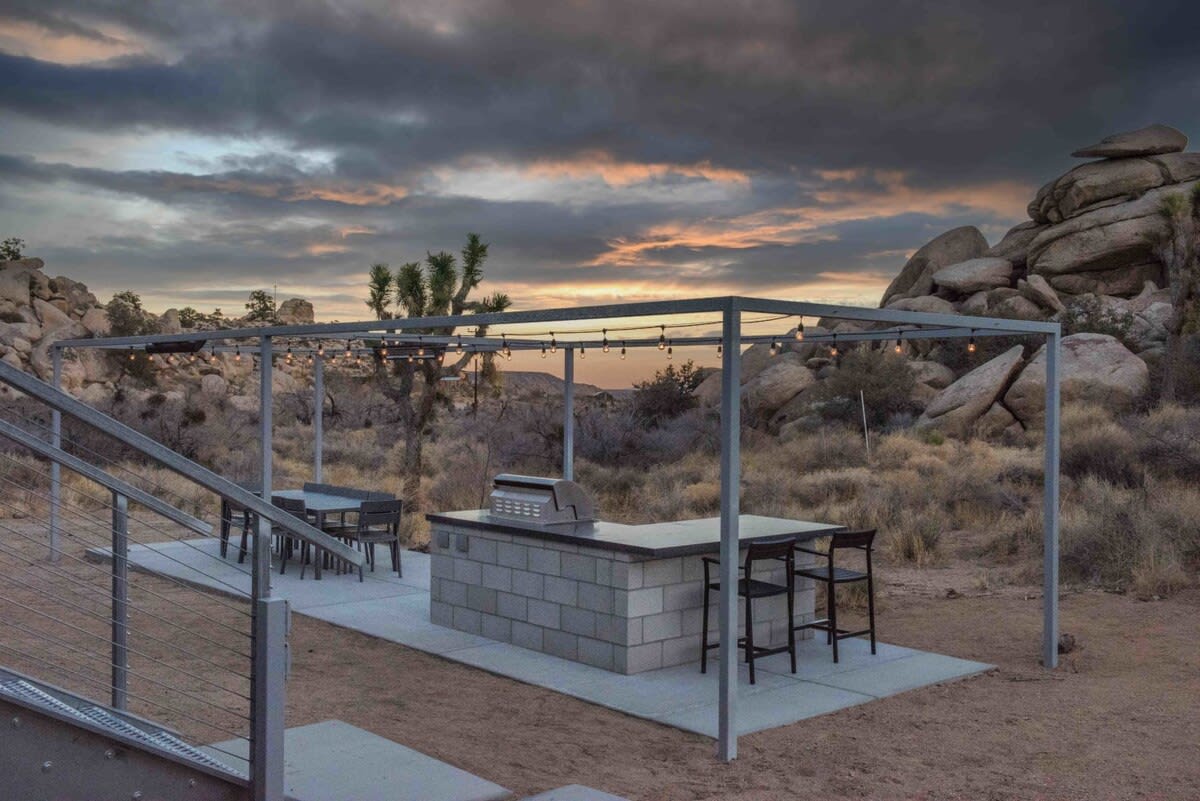 Wander High Desert Retreat #92