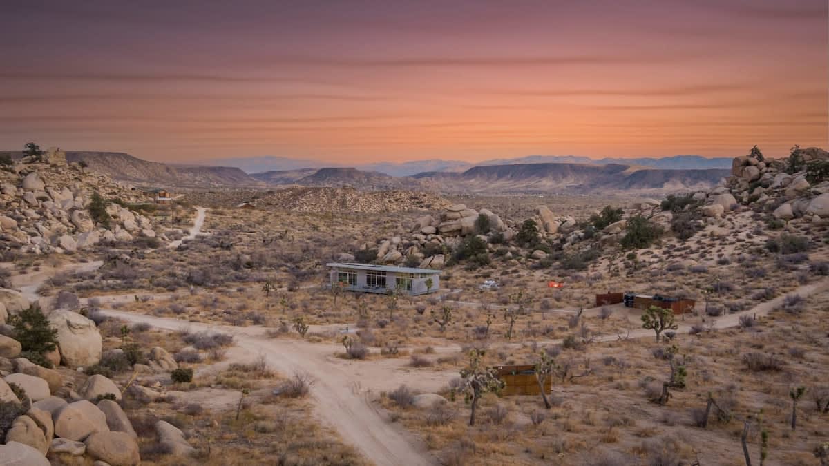 Wander High Desert Retreat #72