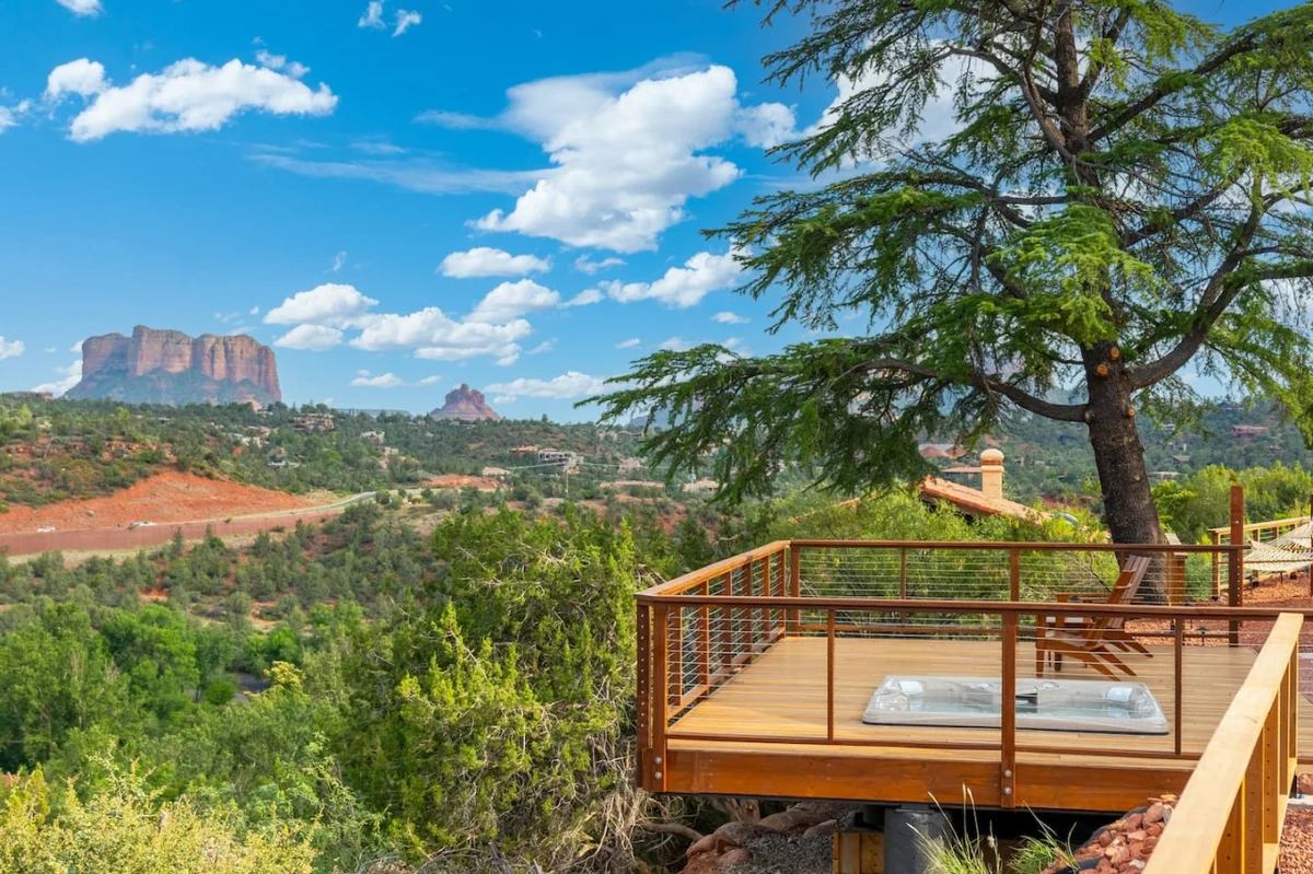 Cliffside Retreat, Hot Tub, Yoga, Views, River #111