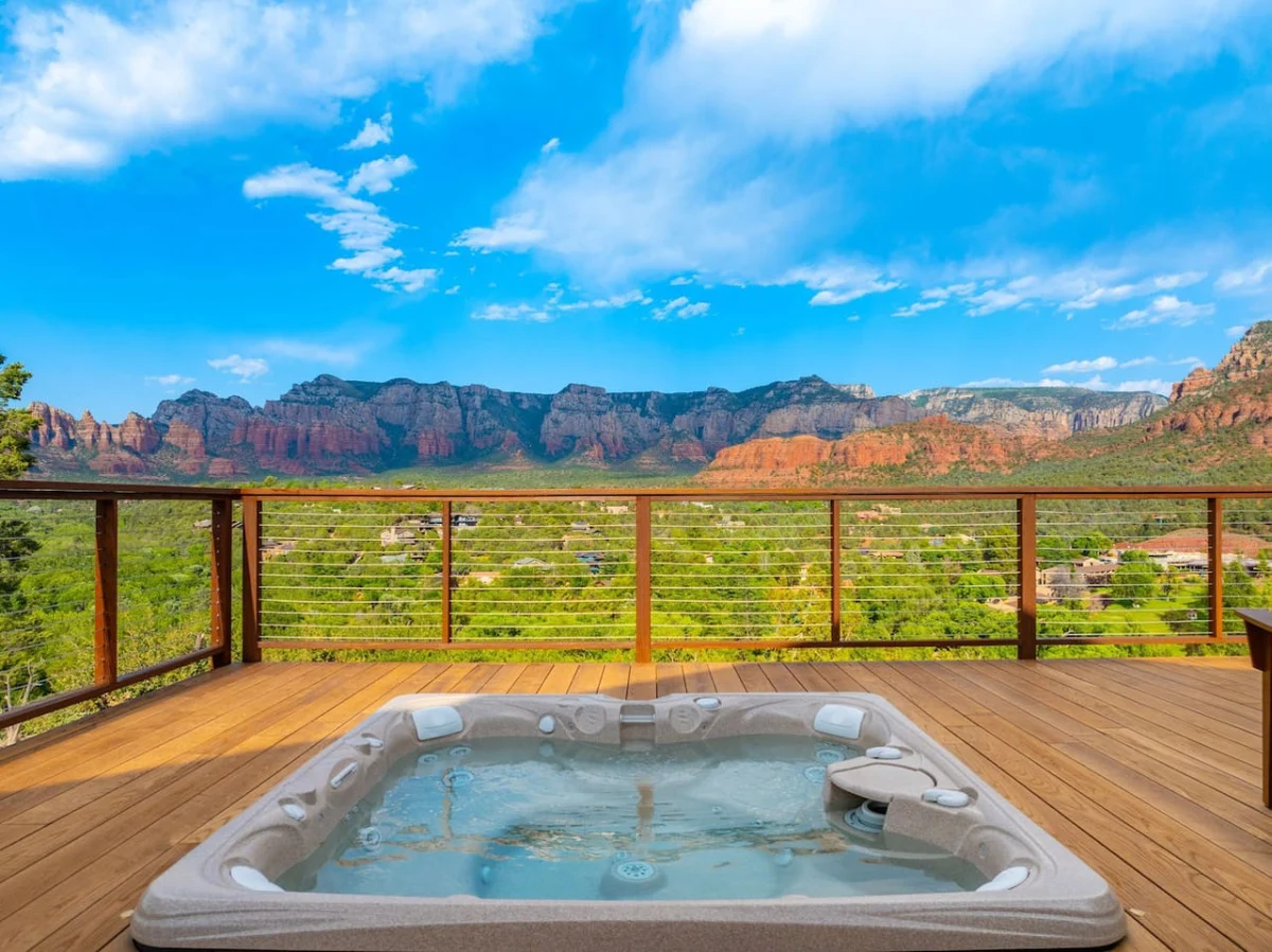 Cliffside Retreat, Hot Tub, Yoga, Views, River #141