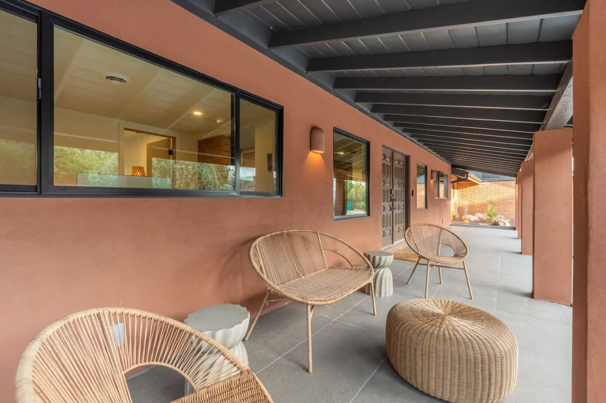 Cliffside Retreat, Hot Tub, Yoga, Views, River #134
