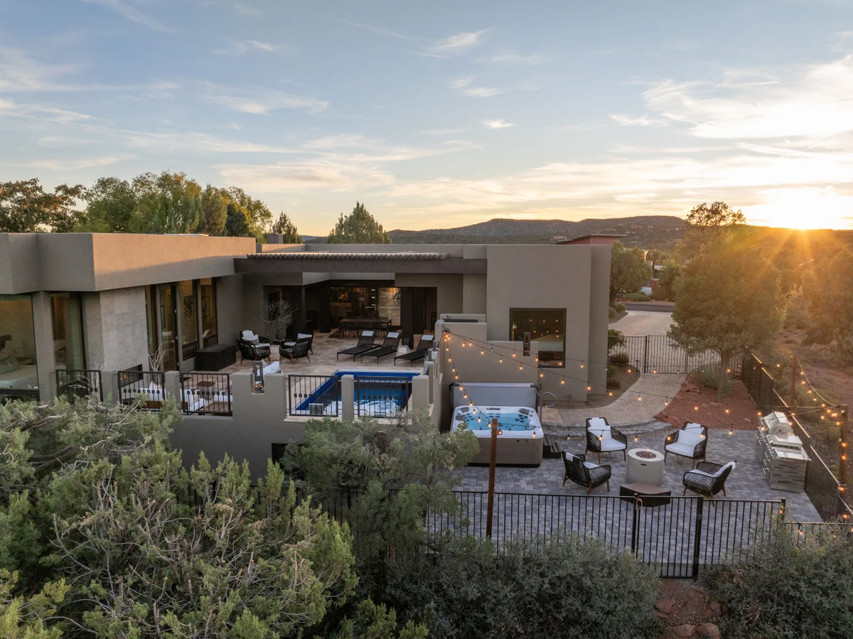 Red Rock Luxe Villa: Pool, Spa, Views, Private Courtyard #57