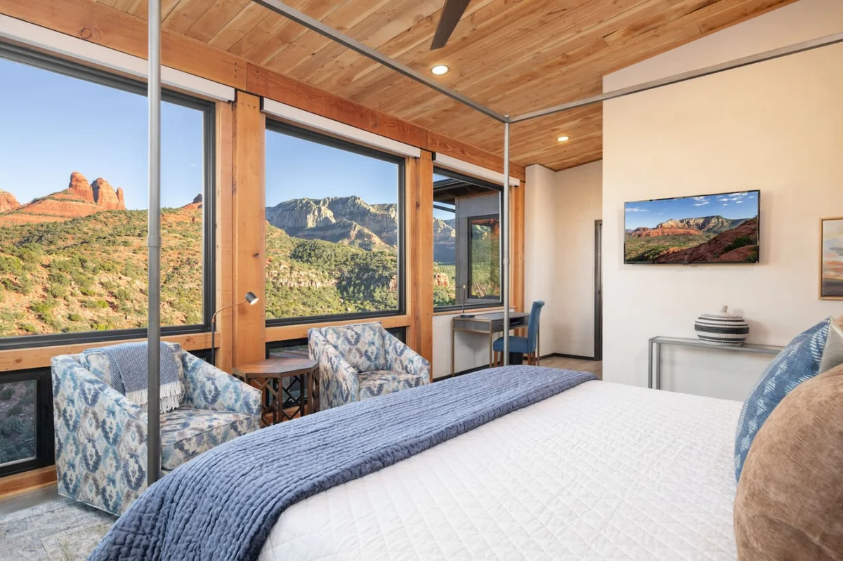 Uptown Architectural Retreat - Incredible Views, 3 Suites #53