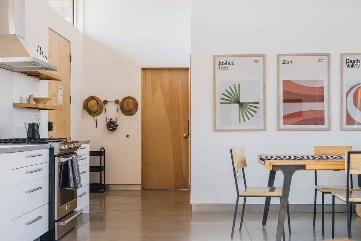 Wander Pioneertown Boulders #119