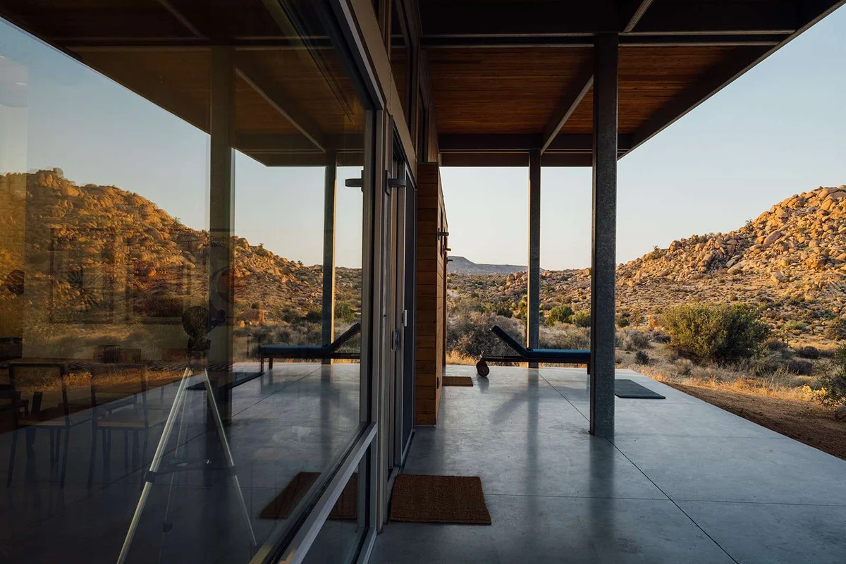 Wander Pioneertown Boulders #140