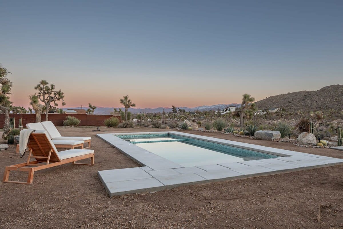 Wander Joshua Tree Mirage #95