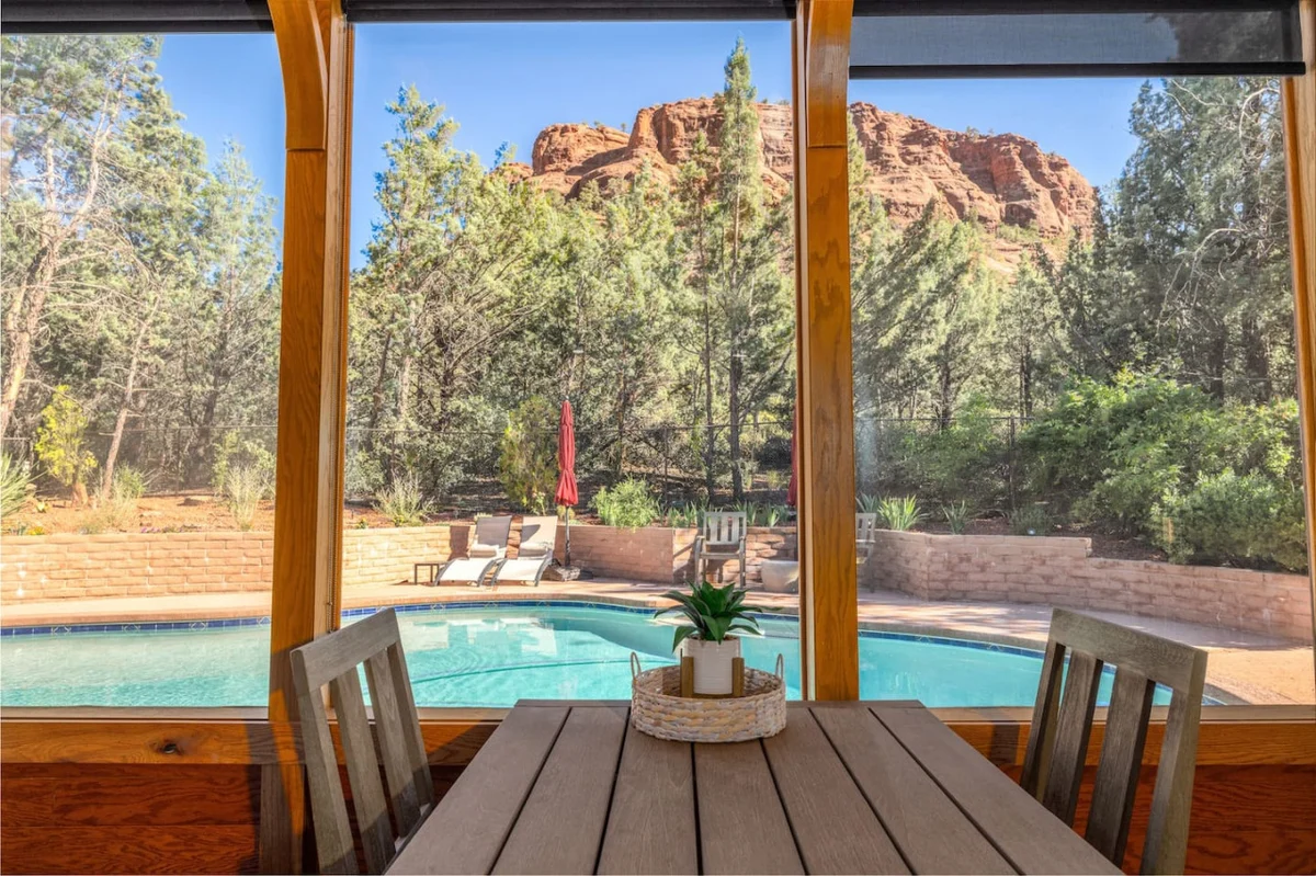 Broken Arrow Oasis, Heated Pool, Spa, Firepit #102
