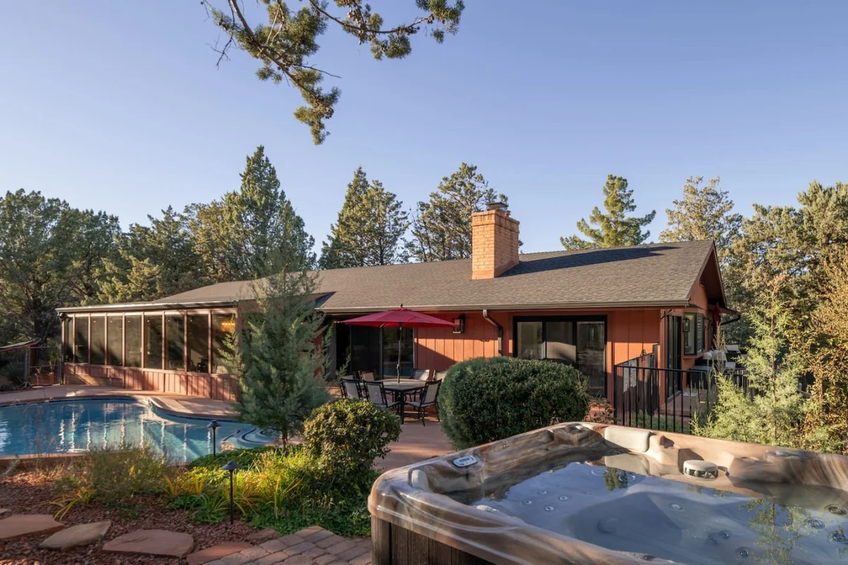 Broken Arrow Oasis, Heated Pool, Spa, Firepit #87