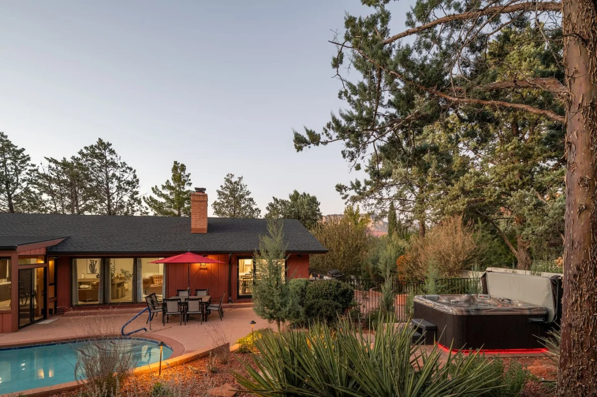 Broken Arrow Oasis, Heated Pool, Spa, Firepit #68