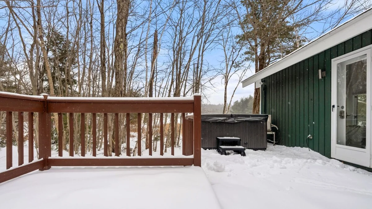 Wander Berkshires Lakeside #54