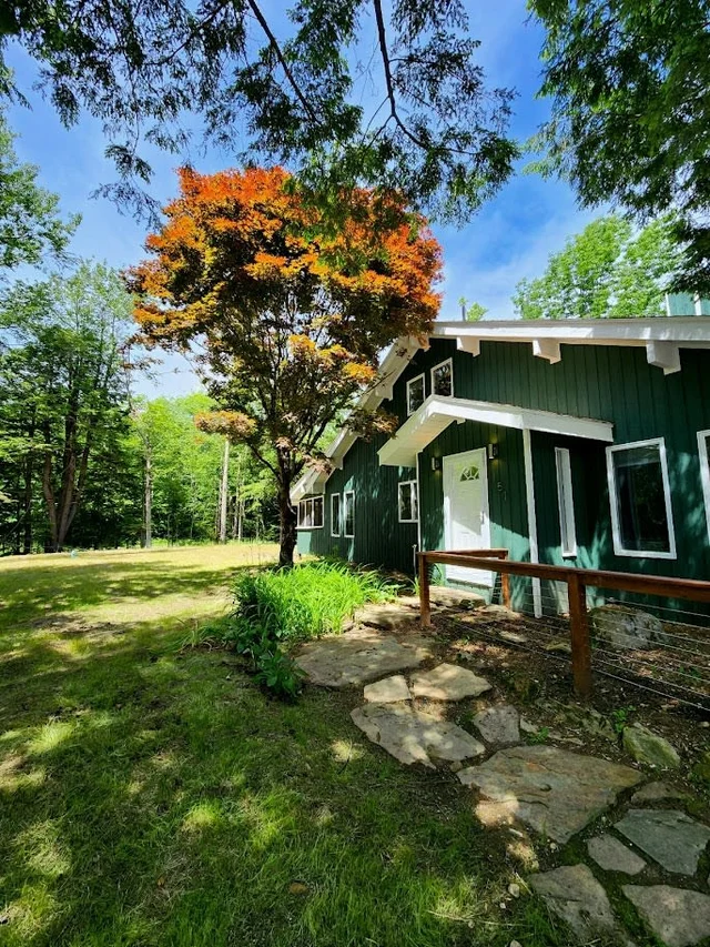 Wander Berkshires Lakeside #55