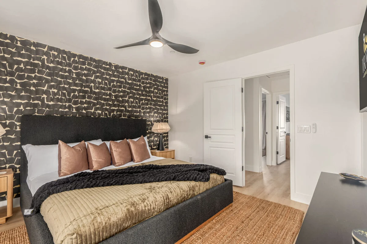 Wander Scottsdale Sky #87